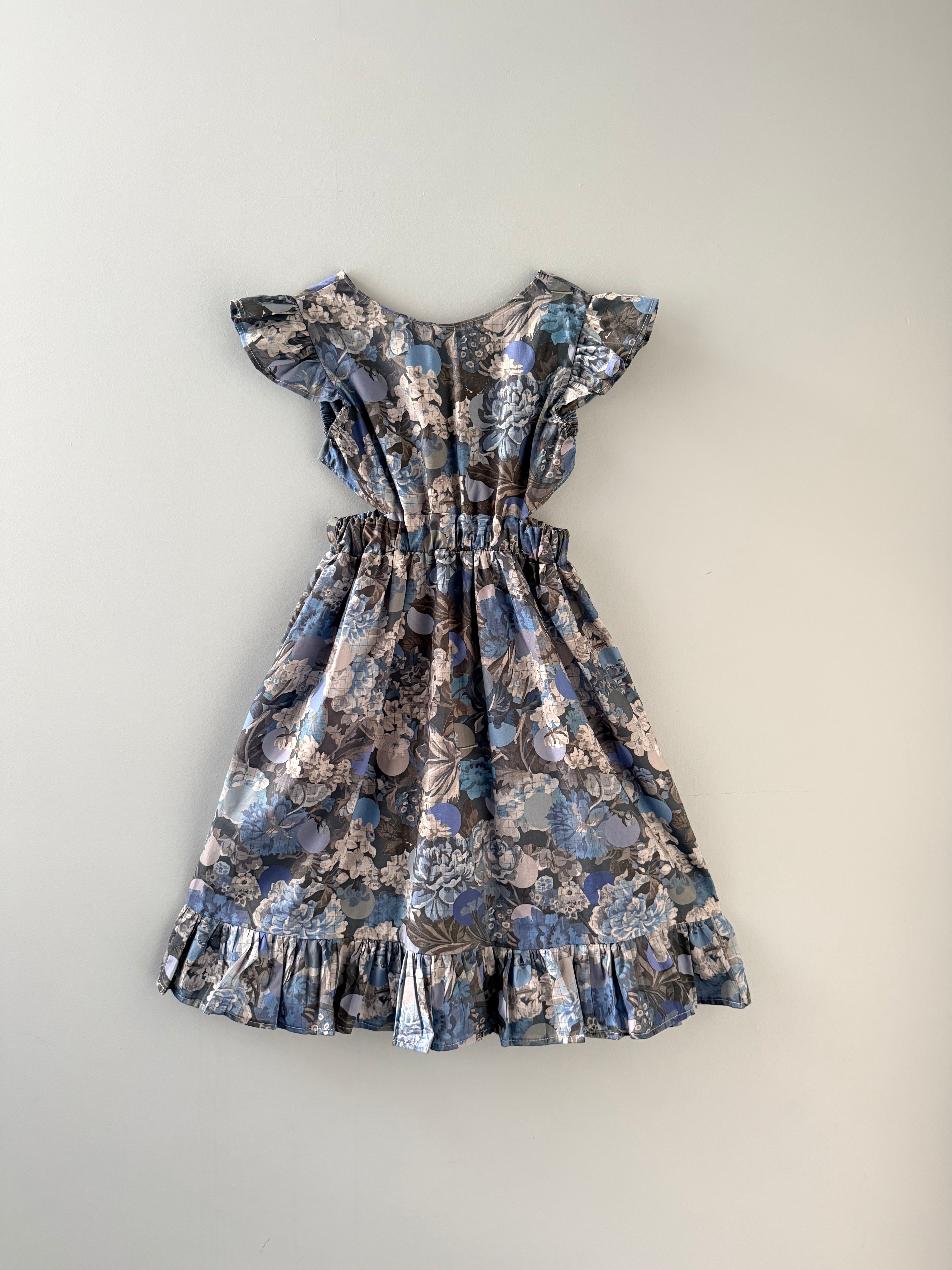 Vestido cerejeira azul