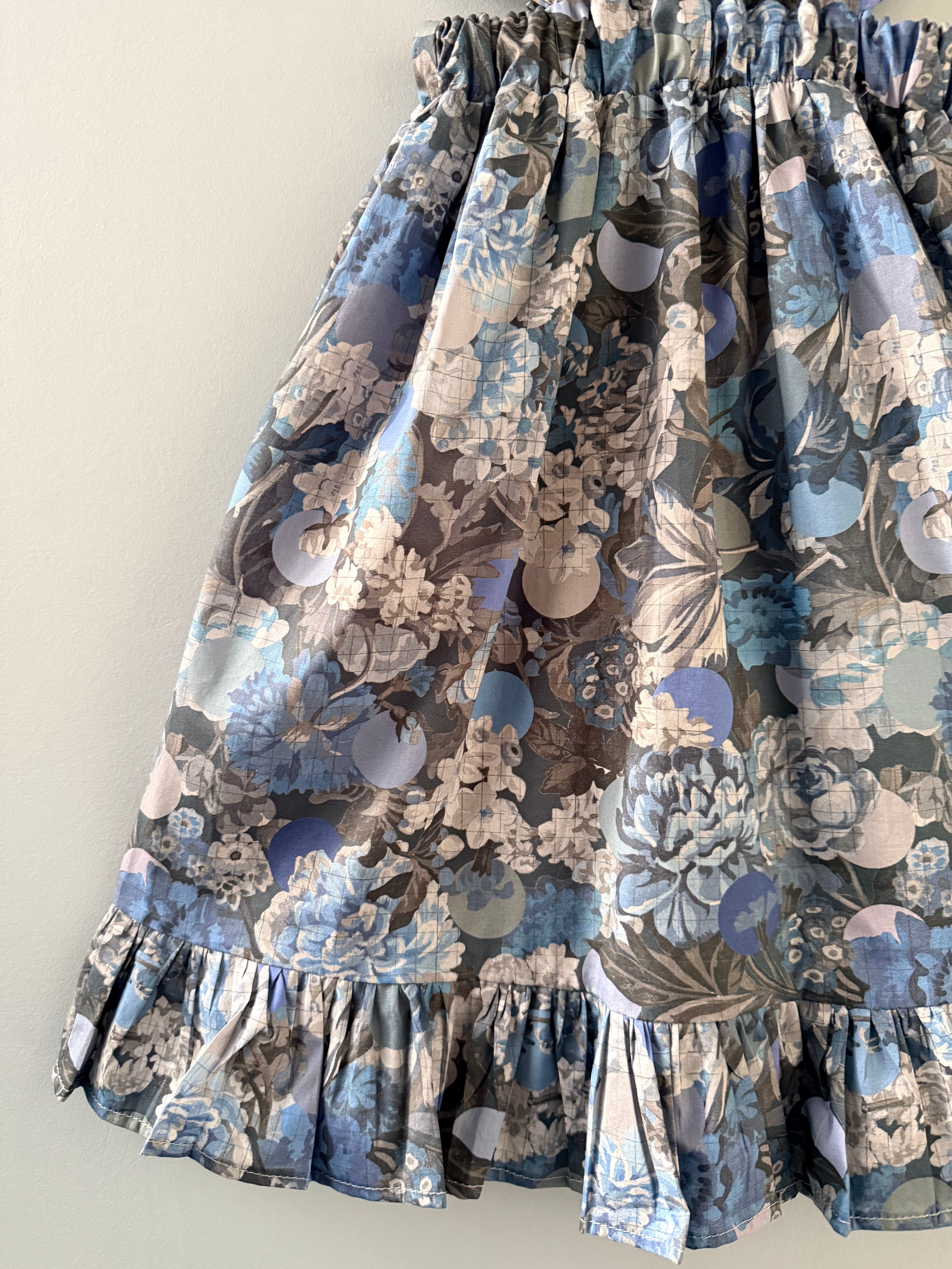 Vestido cerejeira azul